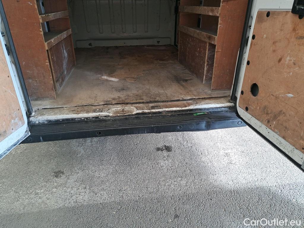  Peugeot  Boxer PEUGEOT  VU 4p Fourgon BLUEHDI 110 PREMIUM PACK 330 L1H1 #41