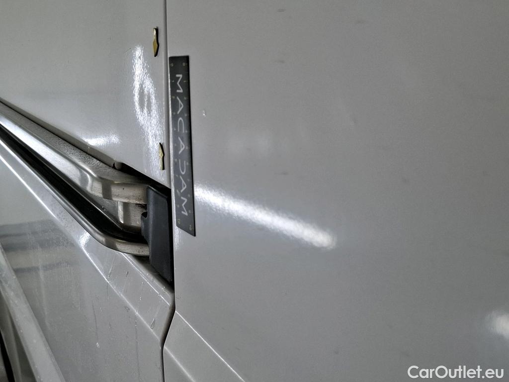  Peugeot  Boxer PEUGEOT  / 2014 / 4P / Fourgon tôlé 2.0 BLUEHDI 110 PREMIUM 335 L3H2 #46