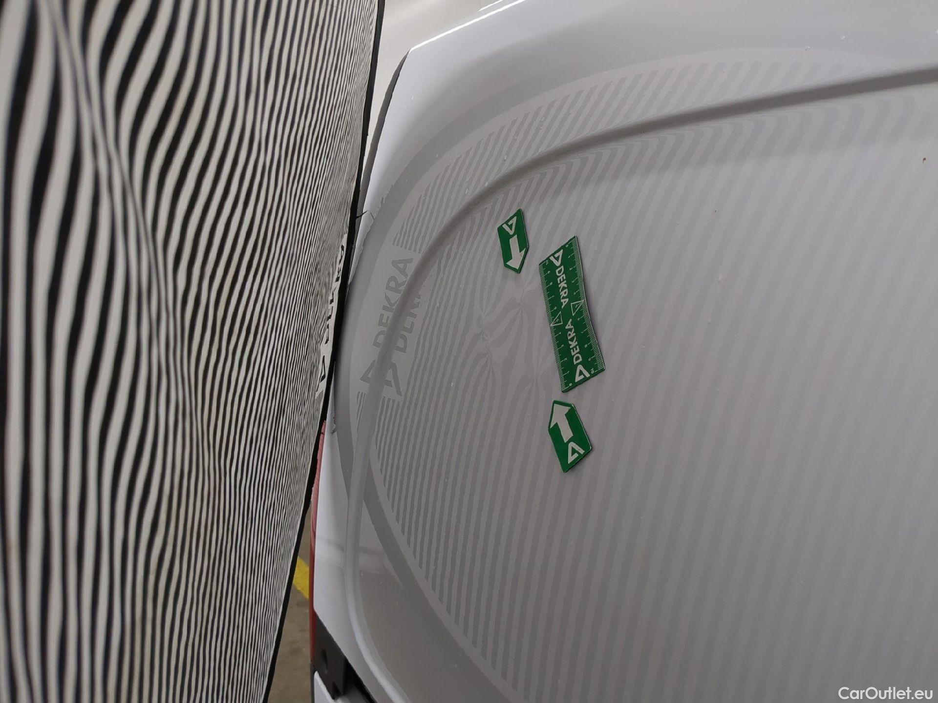  Renault  Kangoo  II Express Extra (Série Spéciale) 1.5 dCi 95CV BVM6 E6dT #24