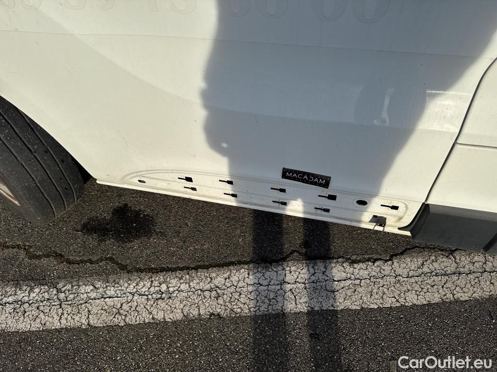  Renault  Trafic RENAULT  VU 4p Fourgon FG GCF L1H1 1000 dCi 120 E6 #13