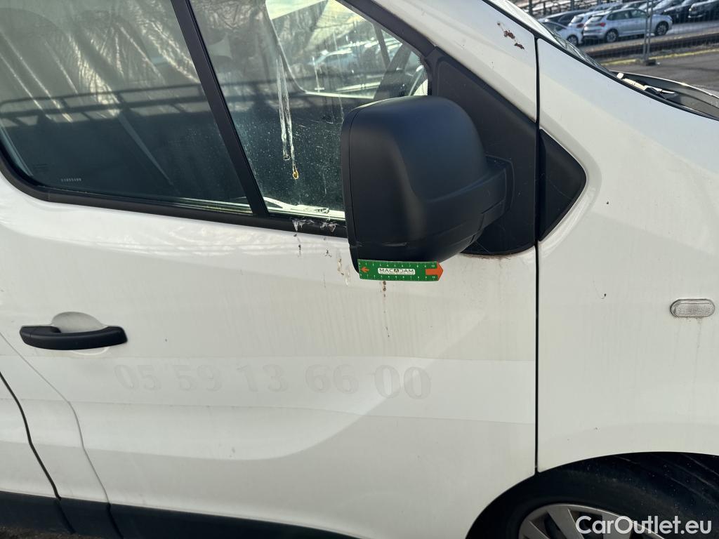  Renault  Trafic RENAULT  VU 4p Fourgon FG GCF L1H1 1000 dCi 120 E6 #36