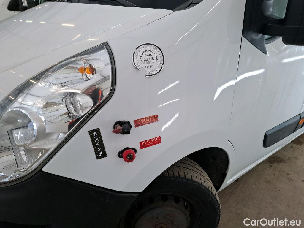  Renault  Master RENAULT  DC VU 4p Châssis double cabine DC Cf Trac F3500 L3 dCi 130 E6 #30