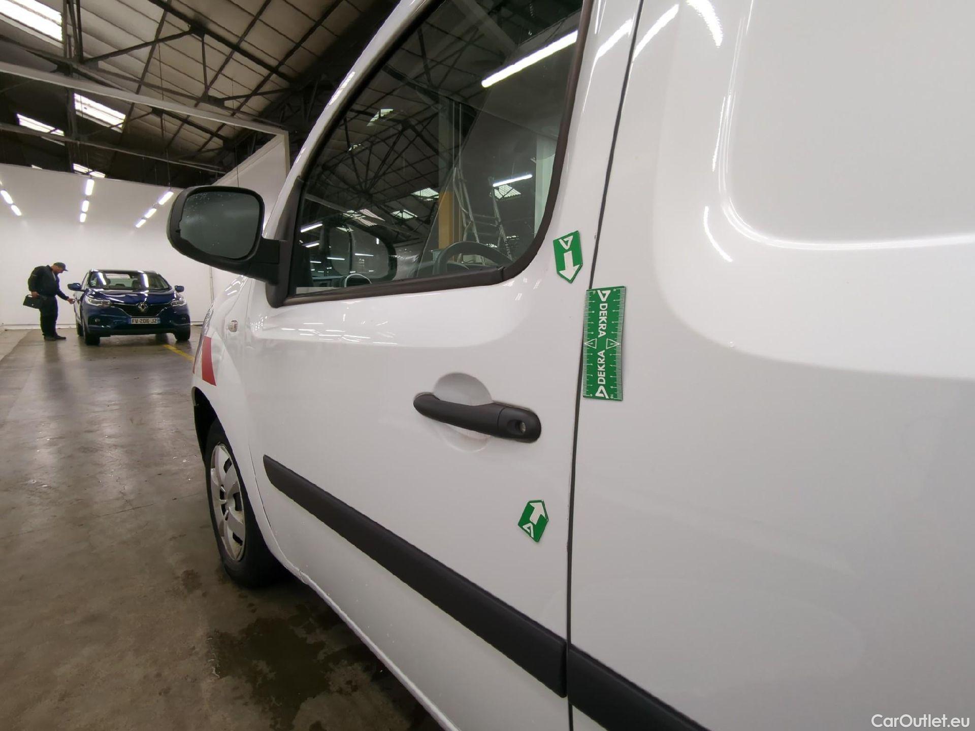  Renault  Kangoo  II Express Extra (Série Spéciale) 1.5 dCi 95CV BVM6 E6dT #42