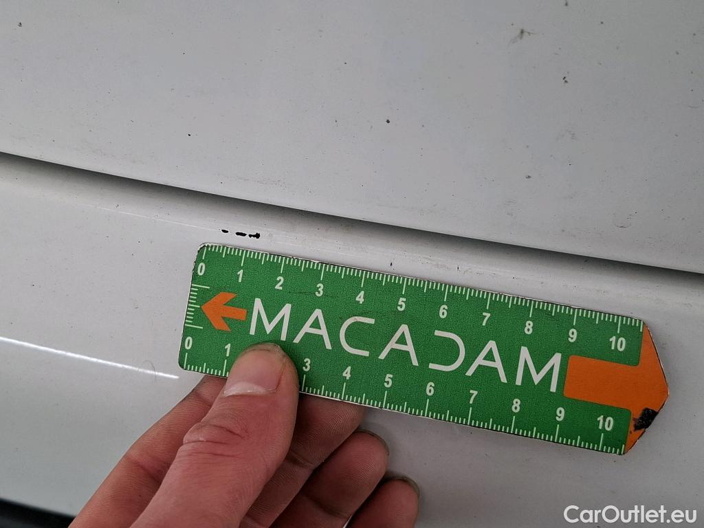  Renault  Clio  IV Air MediaNav 1.5 dCi 75CV BVM5 E6 #11