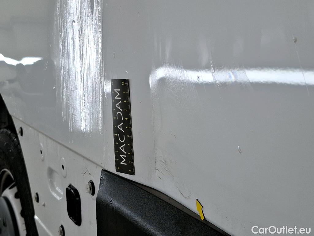  Renault  Master RENAULT  / 2019 / 4P / Fourgon tôlé FG Tr GCF F3300 L2H2 Energy dCi 150 #2