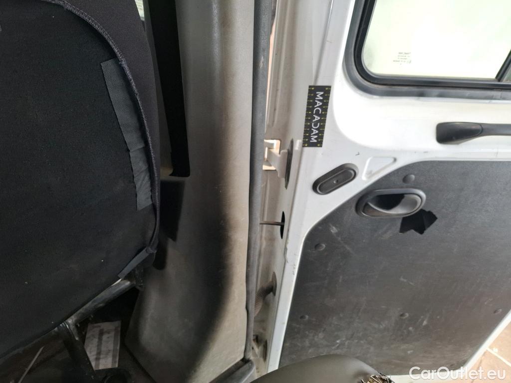  Renault  Master RENAULT  DC VU 4p Châssis double cabine DC Cf Trac F3500 L3 dCi 130 E6 #74