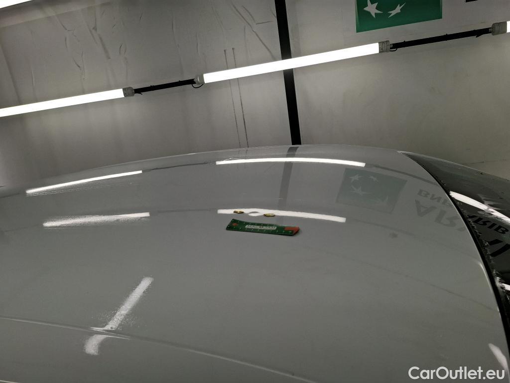  Renault  Clio RENAULT  Société VU 5p Berline Air Medianav dCi 75  18 #24