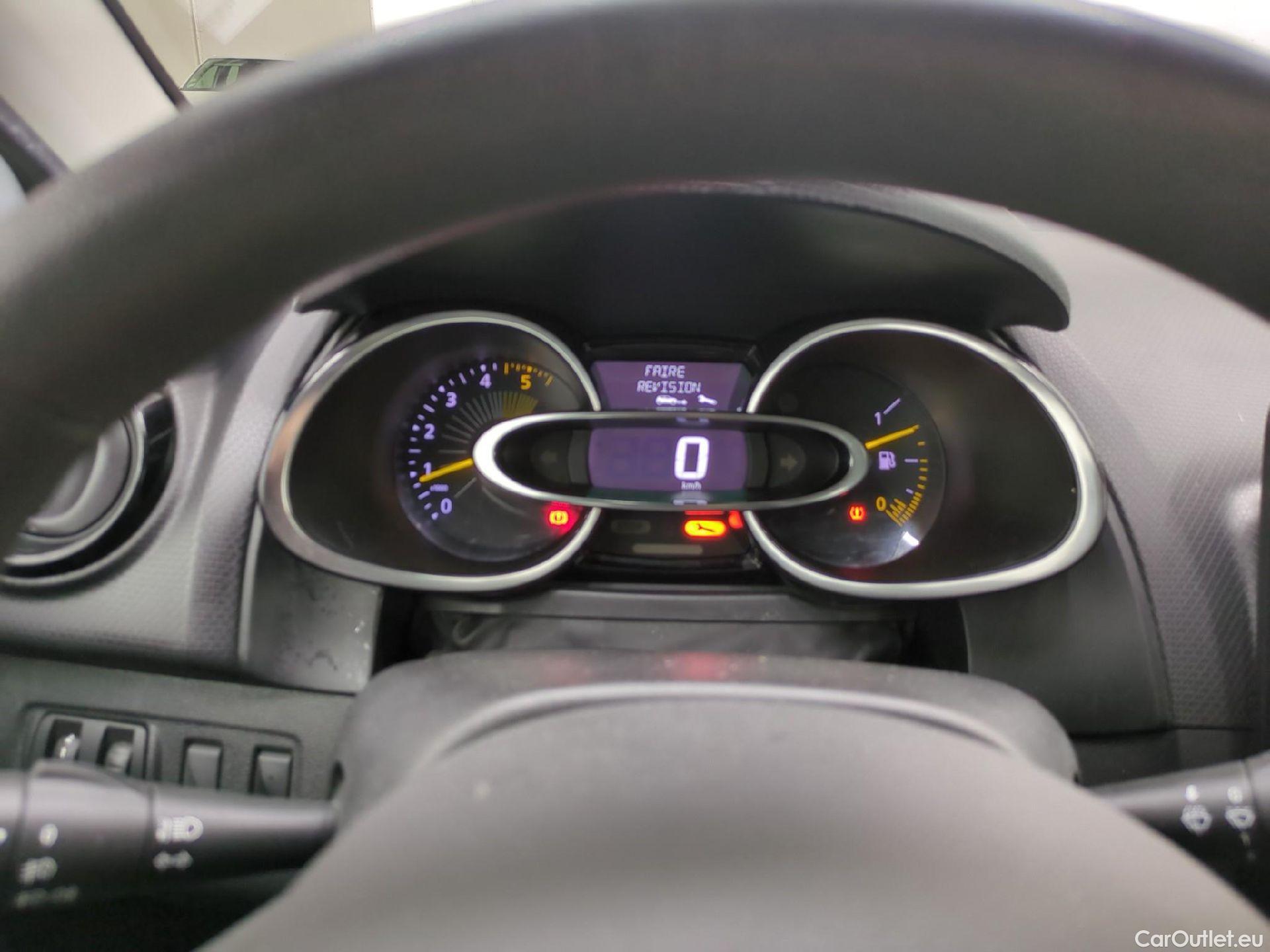  Renault  Clio  IV Air MediaNav 1.5 dCi 90CV BVM5 E6 #17