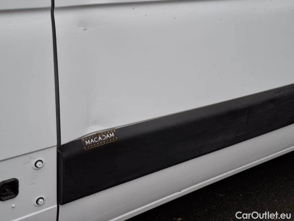  Renault  Master RENAULT  / 2019 / 4P / Fourgon tôlé FG Tr GCF F3300 L2H2 Energy dCi 150 #23