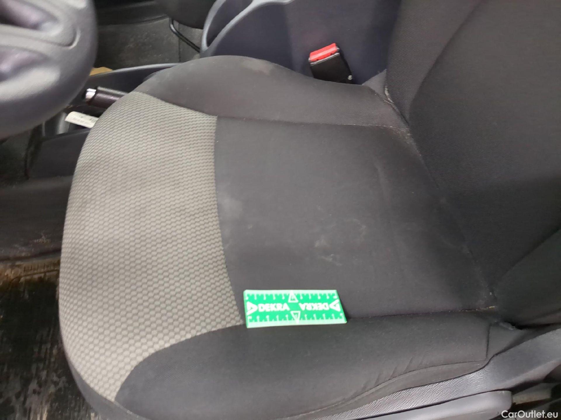  Renault  Kangoo  II Express Extra (Série Spéciale) 1.5 dCi 95CV BVM6 E6dT #2