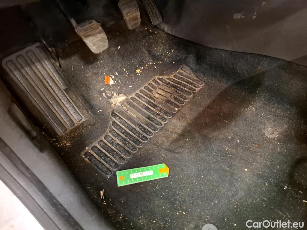  Renault  Clio  IV Air 1.5 dCi 90CV BVM5 E6 #5