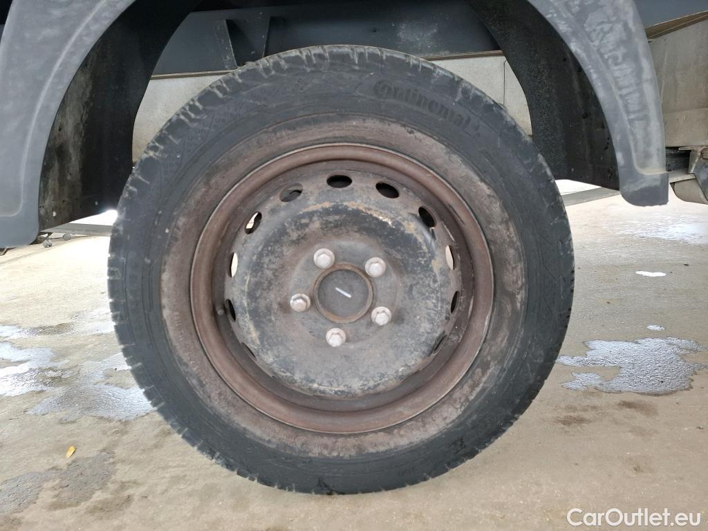  Renault  Master RENAULT  DC VU 4p Châssis double cabine DC Cf Trac F3500 L3 dCi 130 E6 #81