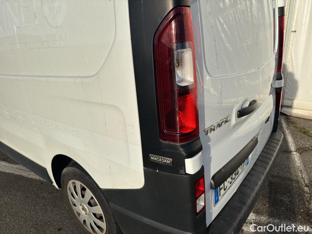  Renault  Trafic RENAULT  VU 4p Fourgon FG GCF L1H1 1000 dCi 120 E6 #29