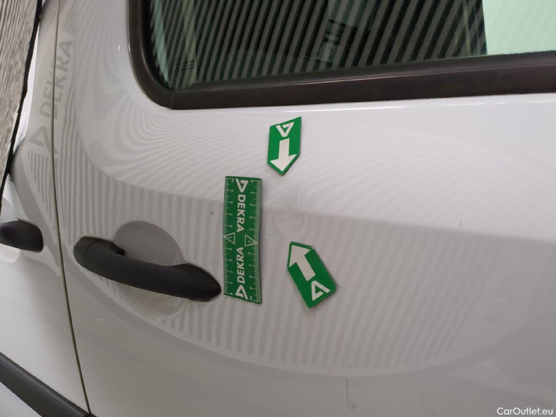  Renault  Kangoo  II Express Extra (Série Spéciale) 1.5 dCi 95CV BVM6 E6dT #25