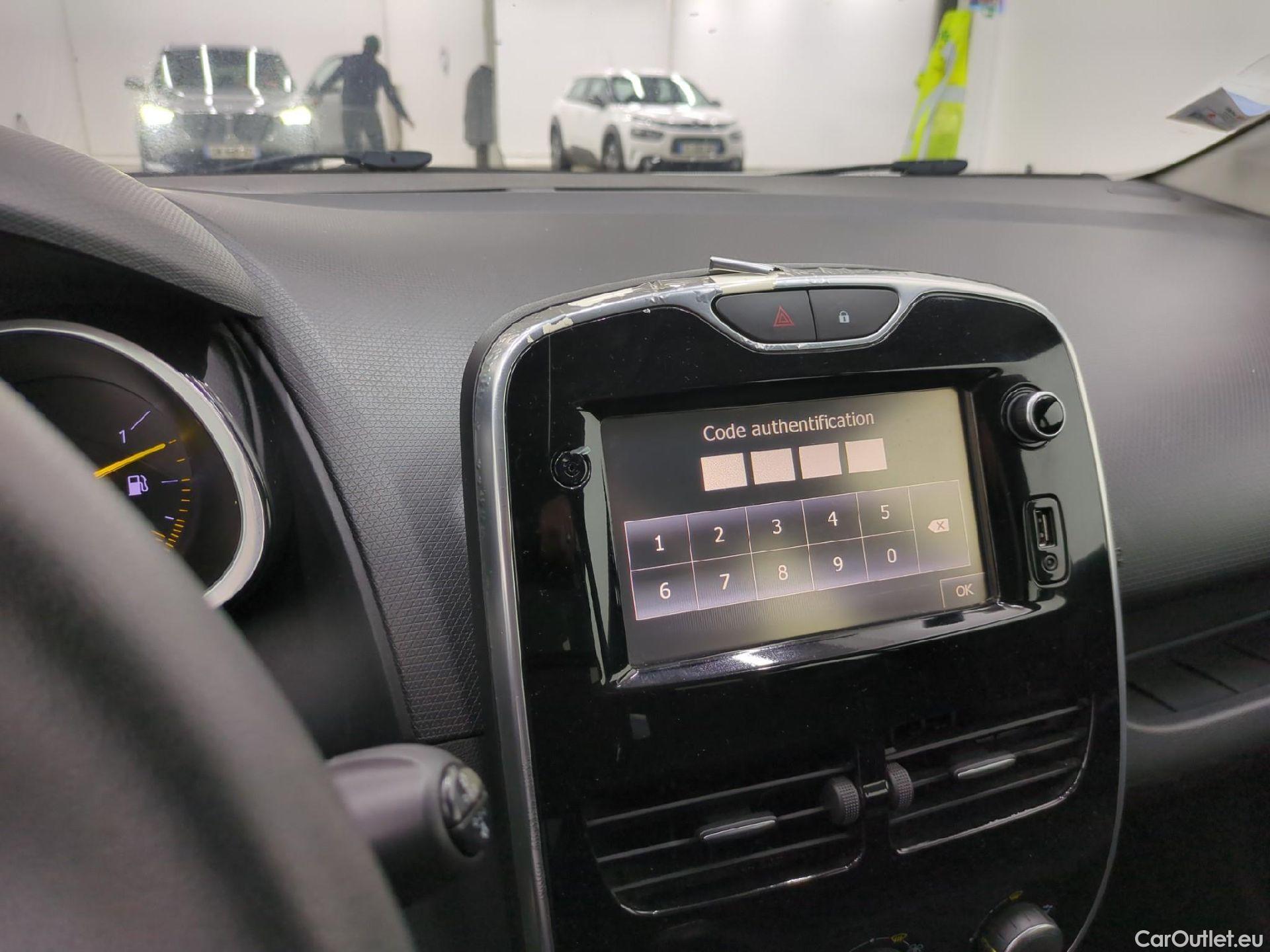  Renault  Clio  IV Air MediaNav 1.5 dCi 90CV BVM5 E6 #5