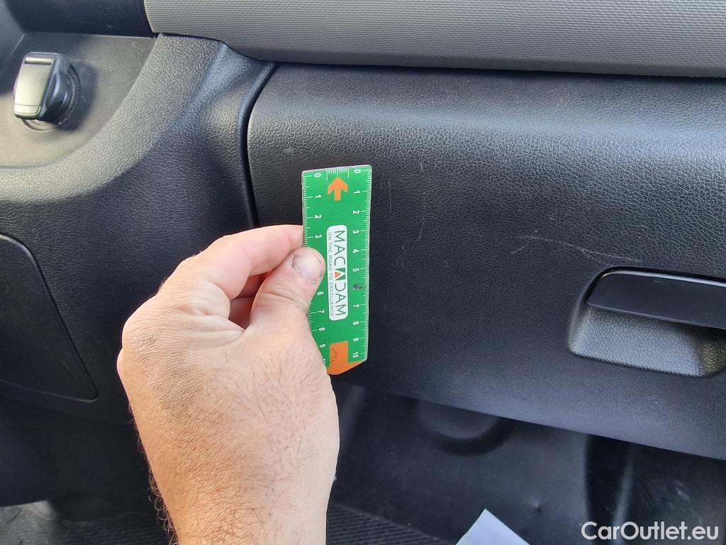  Renault  Trafic RENAULT  VU 4p Fourgon FG GCF L1H1 1000 dCi 120 E6 #37