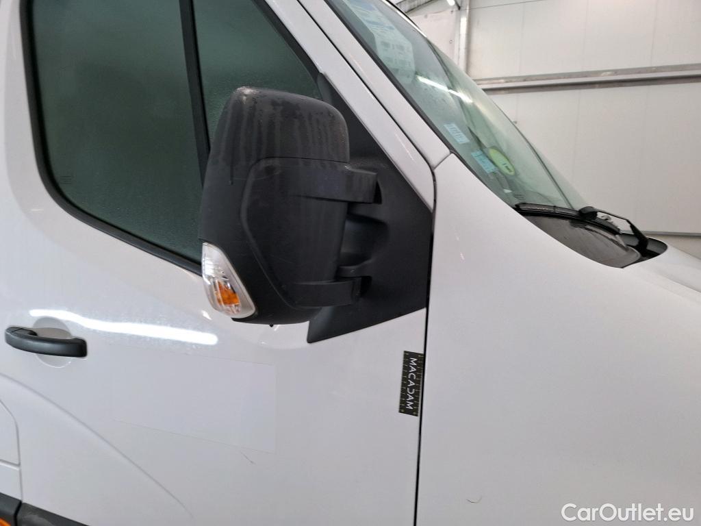  Renault  Master RENAULT  DC VU 4p Châssis double cabine DC Cf Trac F3500 L3 dCi 130 E6 #72