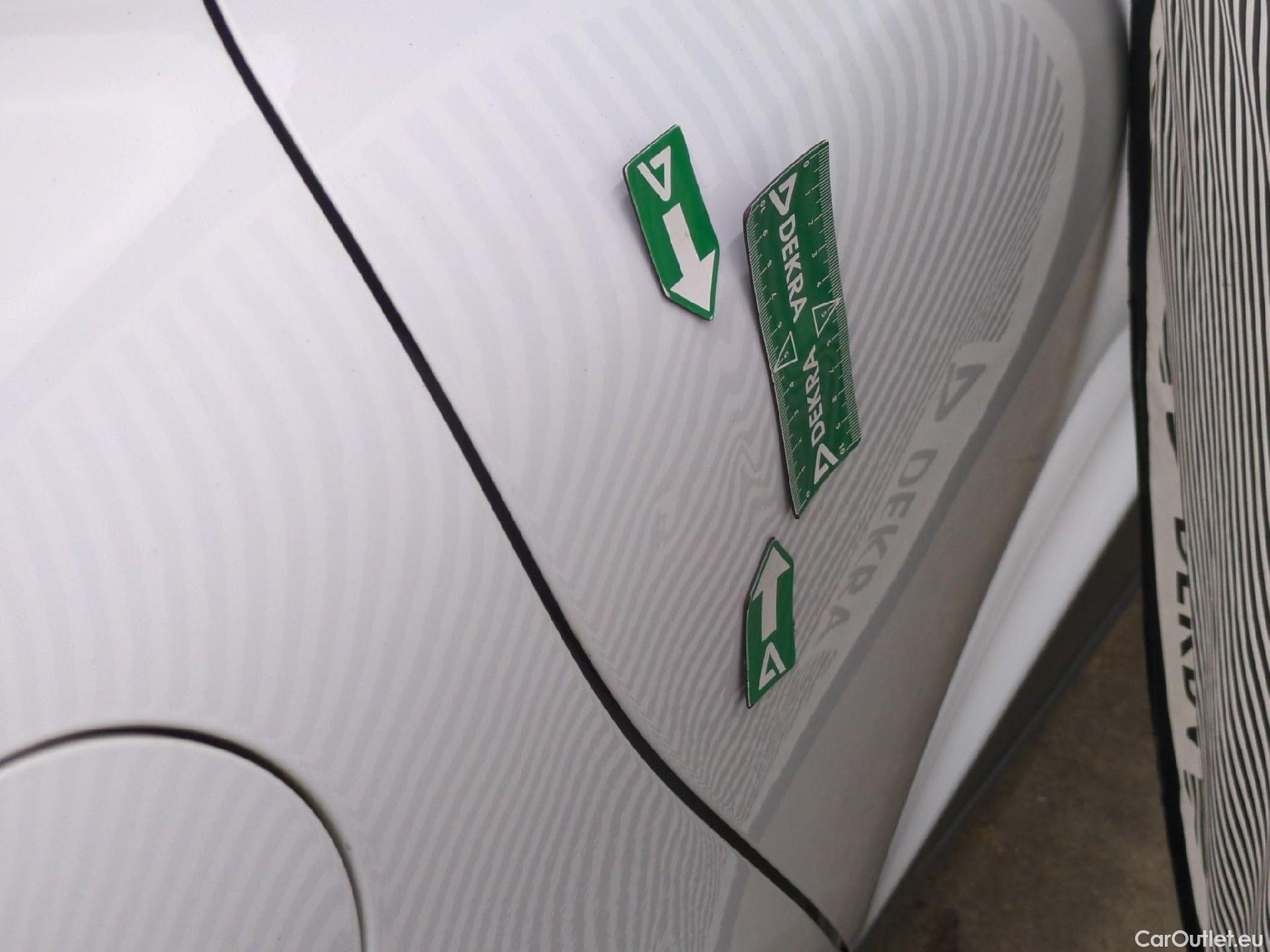  Renault  Clio  IV Air MediaNav 1.5 dCi 90CV BVM5 E6 #25