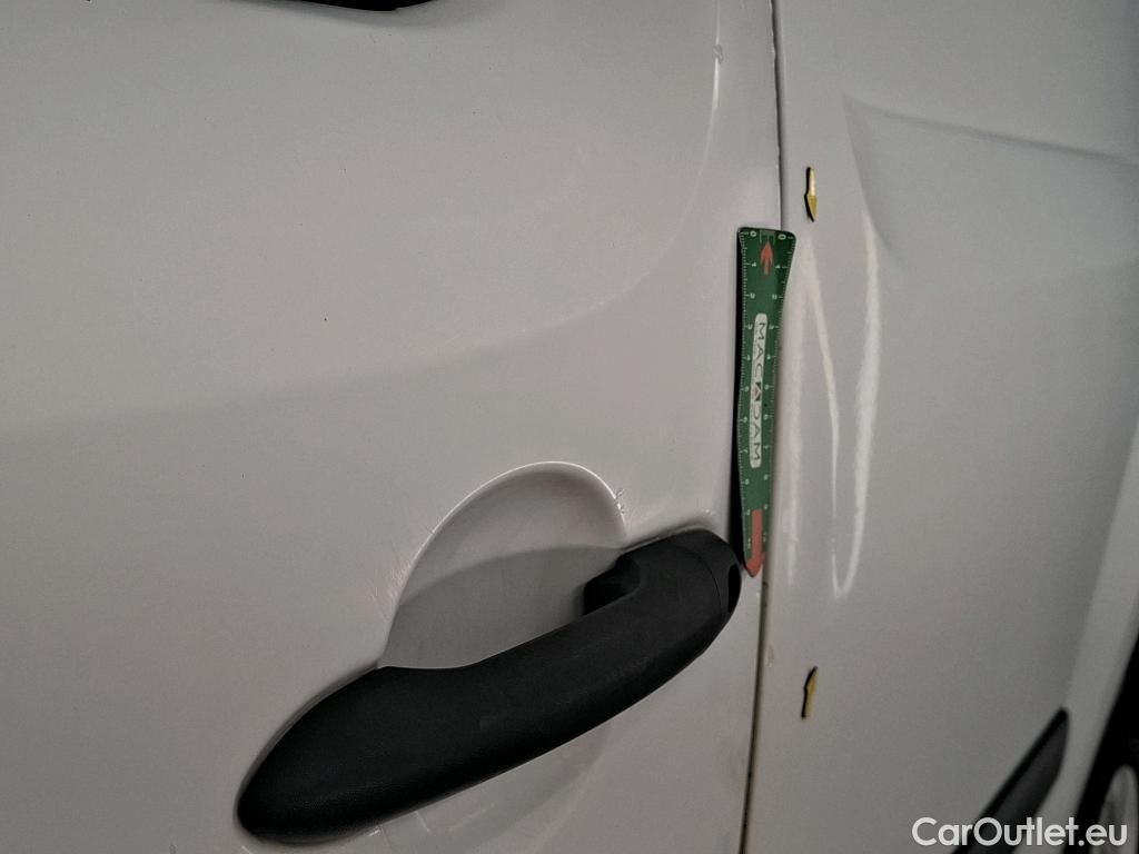  Renault  Kangoo RENAULT  EXPRESS VU 4p EVL Confort Energy dCi 75 E6 fourgonnette #2