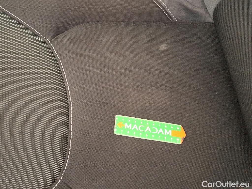  Renault  Clio  IV Air MediaNav 1.5 dCi 75CV BVM5 E6 #29