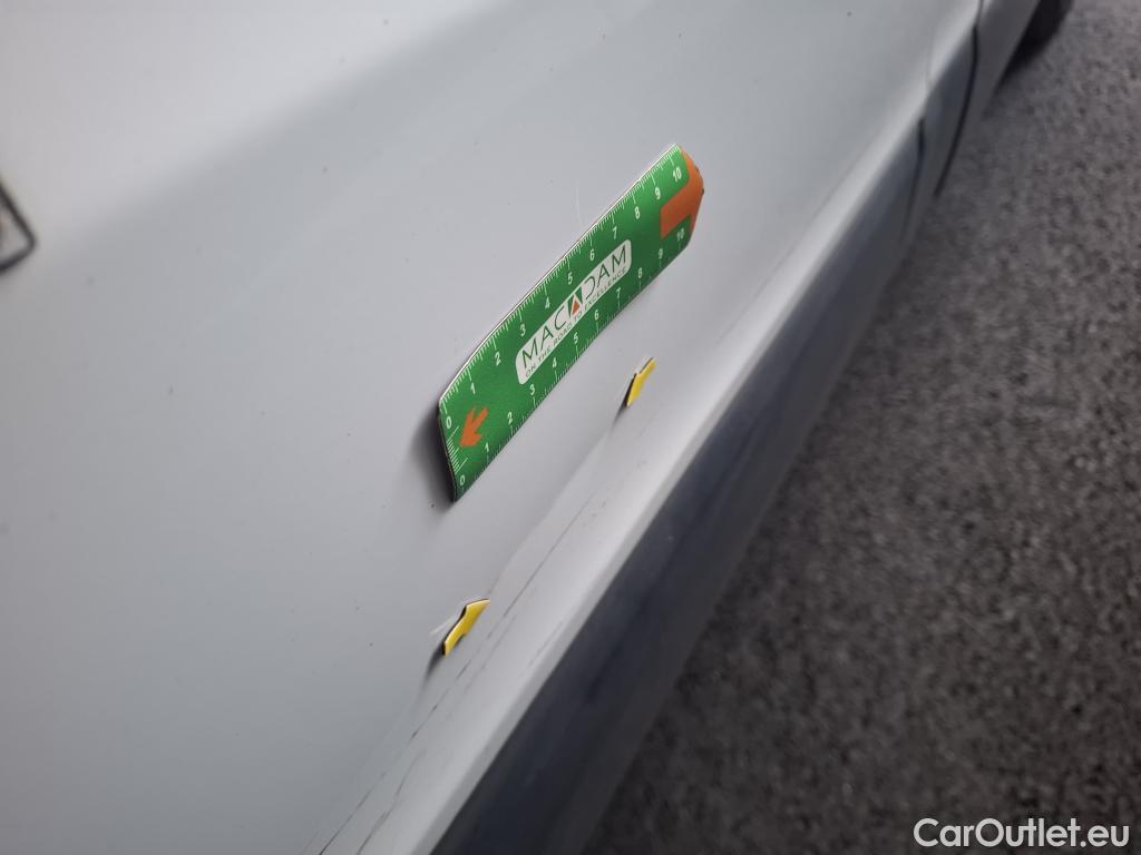  Renault  Trafic  Fourgon L1H1 1000 Confort 1.6 dCi 95CV BVM6 E6dT #38