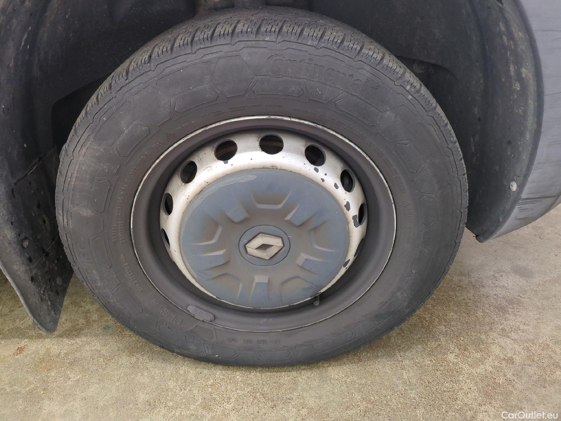  Renault  Master Renault V.I.  VU 2p Châssis cabine 2.3 150.35 CC L2 PFC C E4 P-MS #9