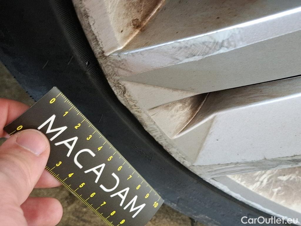  Renault  Clio  V Business 1.6 E-TECH Hybrid 140CV BVA6 E6d #13