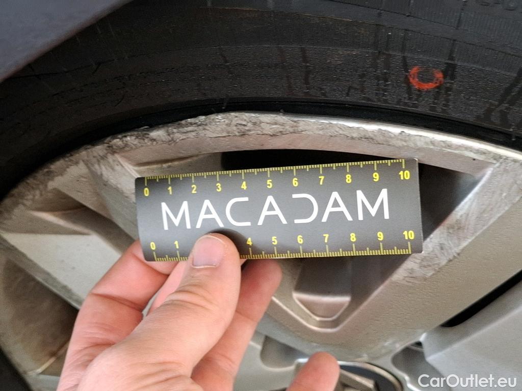  Renault  Clio  V Business 1.6 E-TECH Hybrid 140CV BVA6 E6d #11