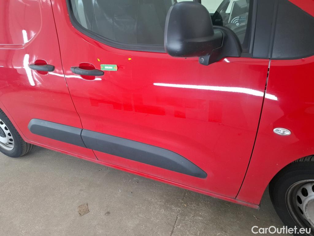  Citroen  Berlingo  Fourgon Driver M 650 1.2 PureTech 130CV BVA8 E6d #17