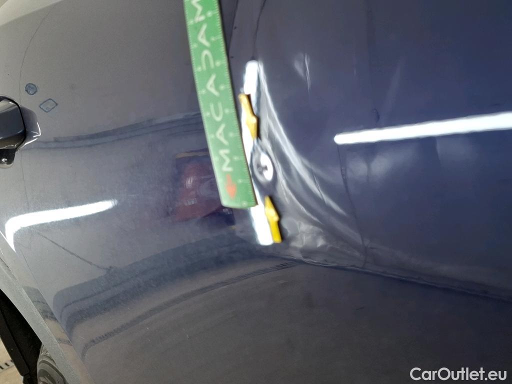  Audi  Q3 AUDI  / 2018 / 5P / SUV 45 TFSI E 245 S TRONIC BUSINESS LINE #16