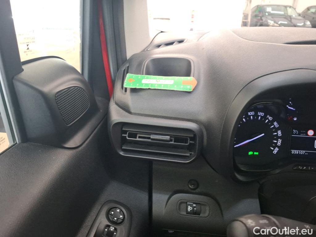  Citroen  Berlingo  Fourgon Driver M 650 1.2 PureTech 130CV BVA8 E6d #32