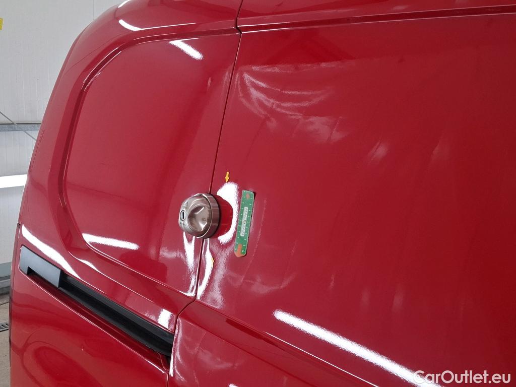  Citroen  Berlingo  Fourgon Driver M 650 1.2 PureTech 130CV BVA8 E6d #15