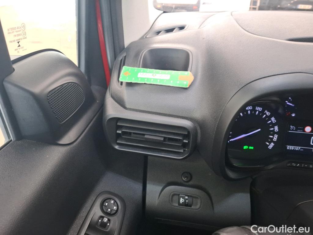  Citroen  Berlingo  Fourgon Driver M 650 1.2 PureTech 130CV BVA8 E6d #31