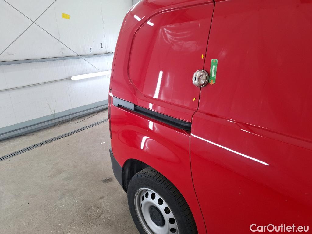  Citroen  Berlingo  Fourgon Driver M 650 1.2 PureTech 130CV BVA8 E6d #4