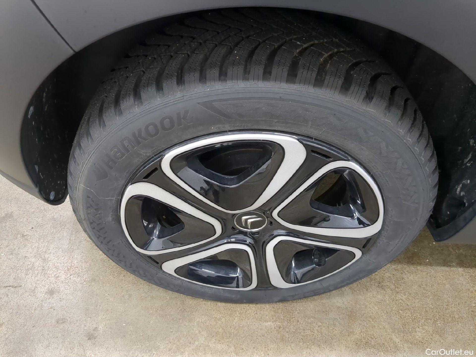  Citroen  C3  Feel Pack 1.2 PureTech 80CV BVM5 E6d #4