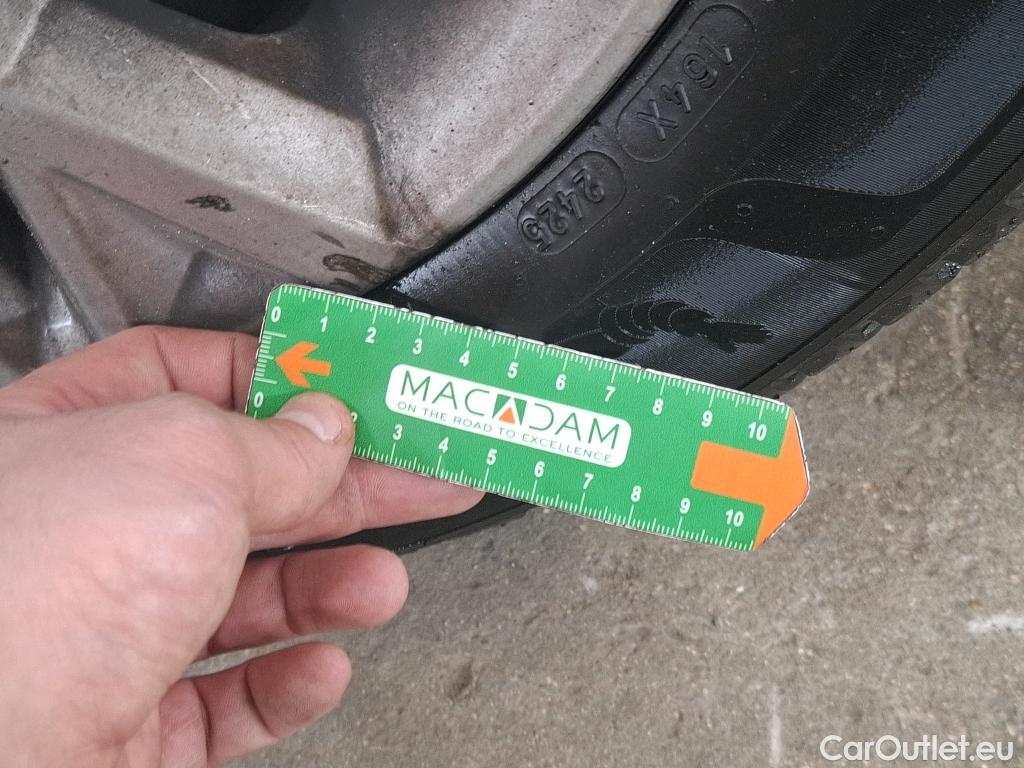  KIA  Cee'd Ceed Sportswagon Active 1.5 T-GDI 160CV BVM6 E6d #10