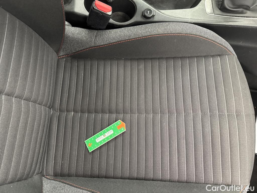  Peugeot  2008  Active Business 1.2 PureTech 100CV BVM6 E6d #44