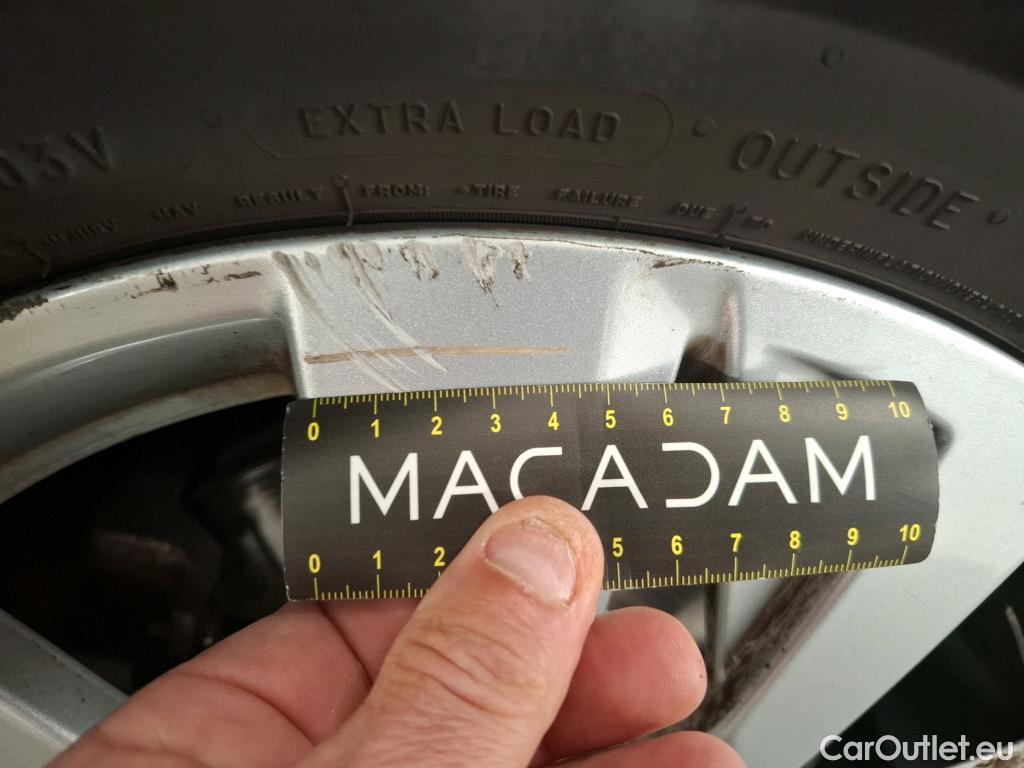  Peugeot  5008  Active Business 1.2 PureTech 130CV BVM6 7 Sieges E6d #16