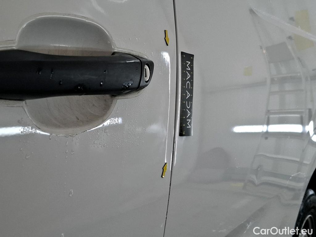  Citroen  Berlingo  Fourgon Club M 650 1.5 BlueHDi 75CV BVM5 E6dT #2