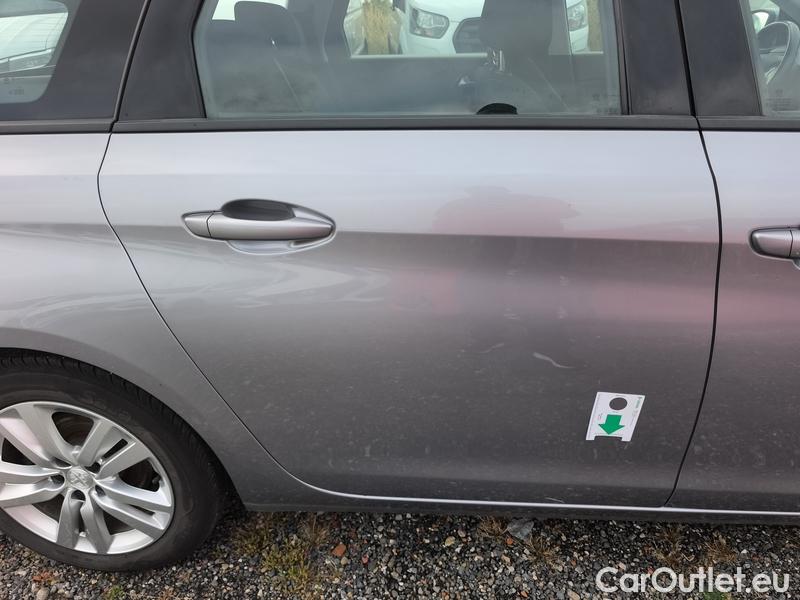  Peugeot  308 -SW  (P5) (2021)  SW 1.5BHDi 130 ACTIVE P 5d #29