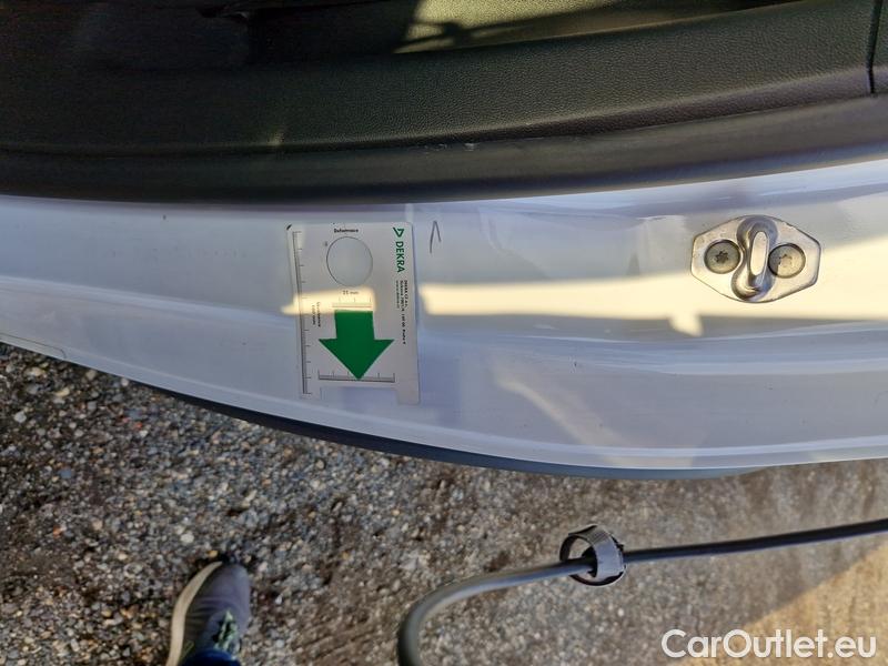  Ford  Focus   (CGE)(2018->) Foc.Kombi 2.0EBl.110 Active AT #13