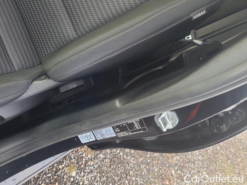  KIA  Cee'd Ceed  (CD) (2018->) Ceed 1.5 T-GDI 118 Top AT #10