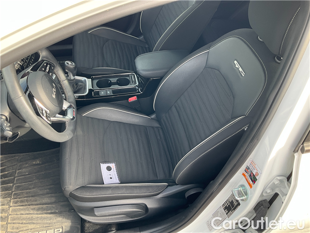  KIA  XCeed  1.5 T-GDI GT-Line 5d #3