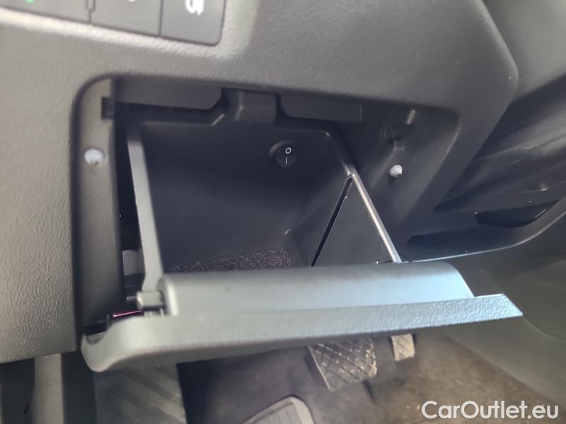  Skoda  Octavia  Combi (NX3)(2020) Oct.Co1.5TSI CNG 130 Ambit AT #3