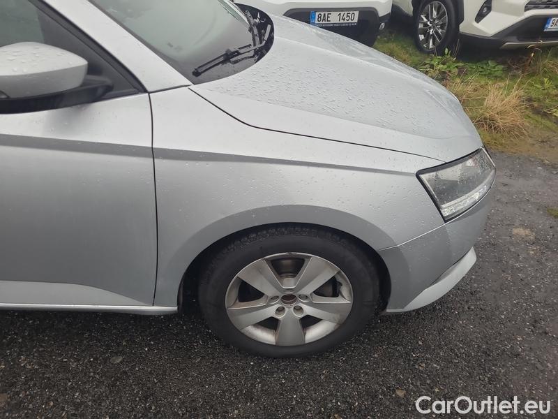  Skoda  Fabia  Combi (2015)  Com.1.0TSI 70 Ambition #29