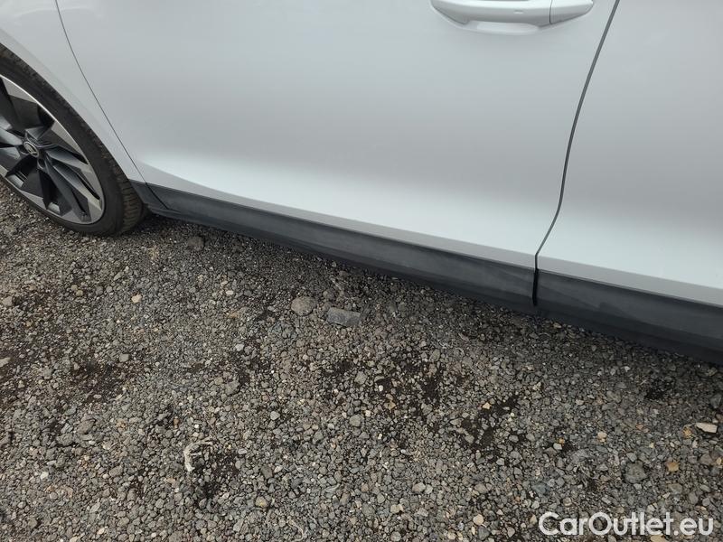  Skoda  ENYAQ  (5AZ) (2020)  82kWh 80x Loft AT 5d #9