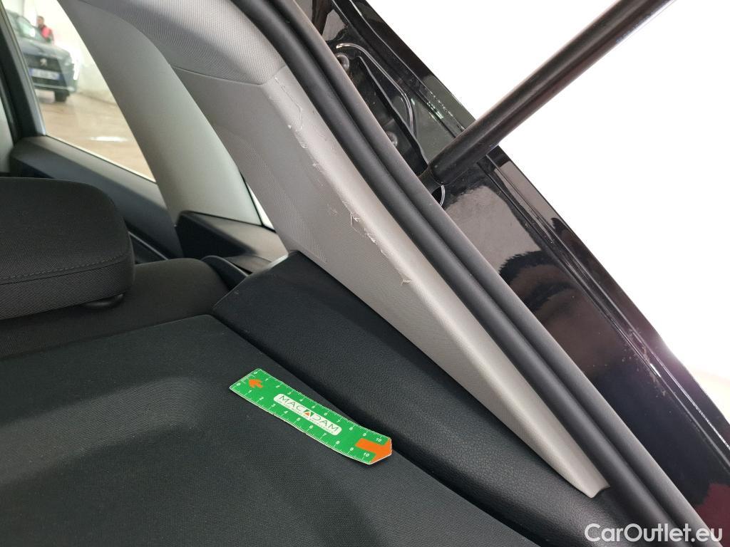  Audi  Q3 AUDI  / 2018 / 5P / SUV 35 TFSI 150 MHEV S TRONIC BUSINESS LINE #23