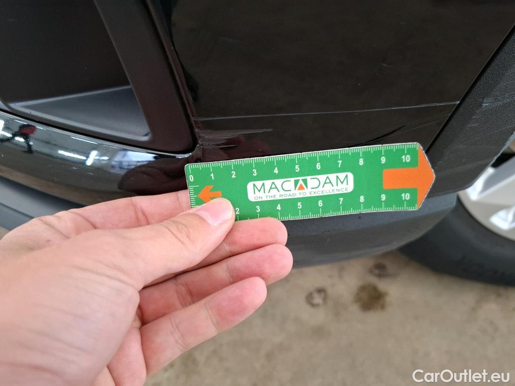  Audi  Q3 AUDI  / 2018 / 5P / SUV 35 TFSI 150 MHEV S TRONIC BUSINESS LINE #17