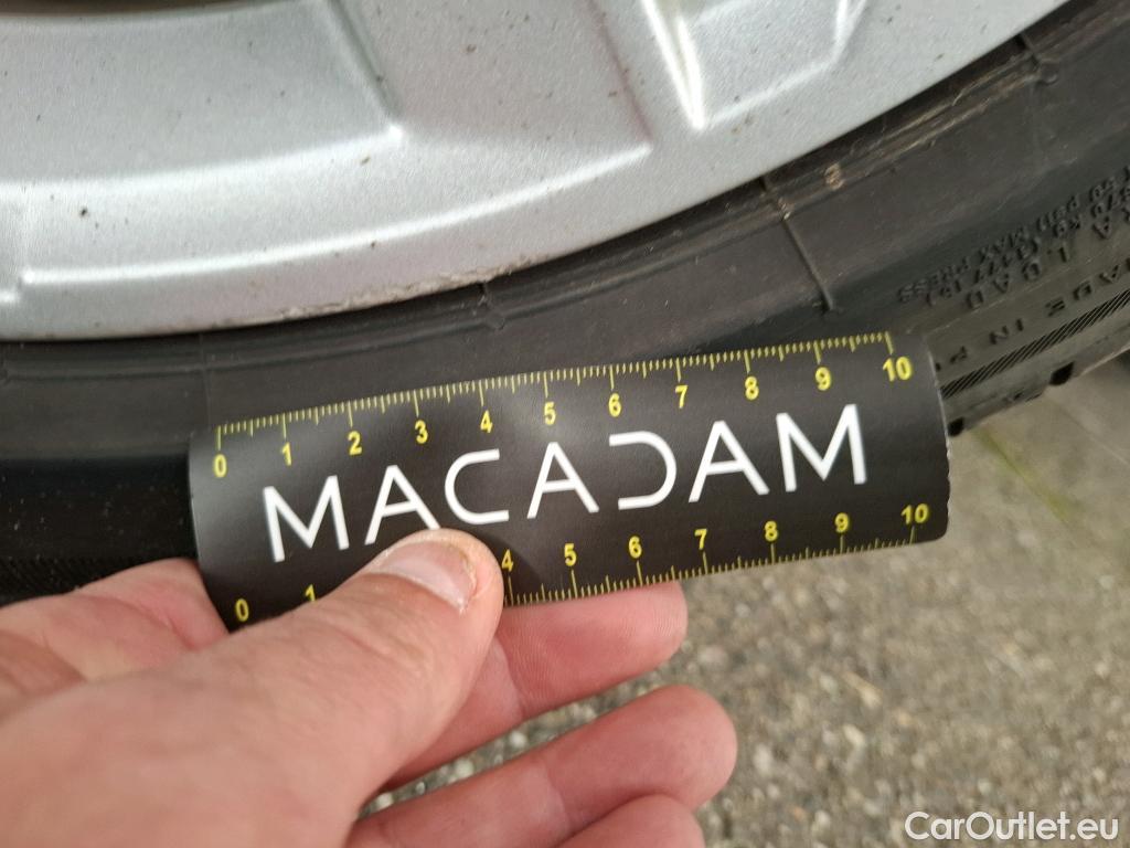  Audi  A3 AUDI  Sportback / 2020 / 5P / Berline 40 TFSI e 204 S Tronic Business Line #14