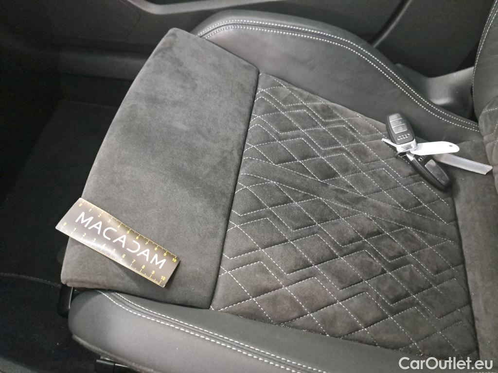  Audi  A3 AUDI  Sportback / 2020 / 5P / Berline 45 TFSI e 245 S Tronic Competition #29